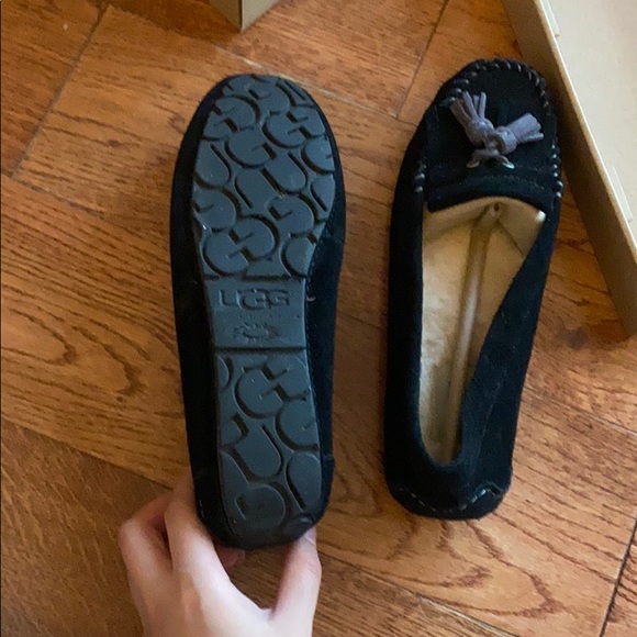 ugg shoes - Picture 5 of 5